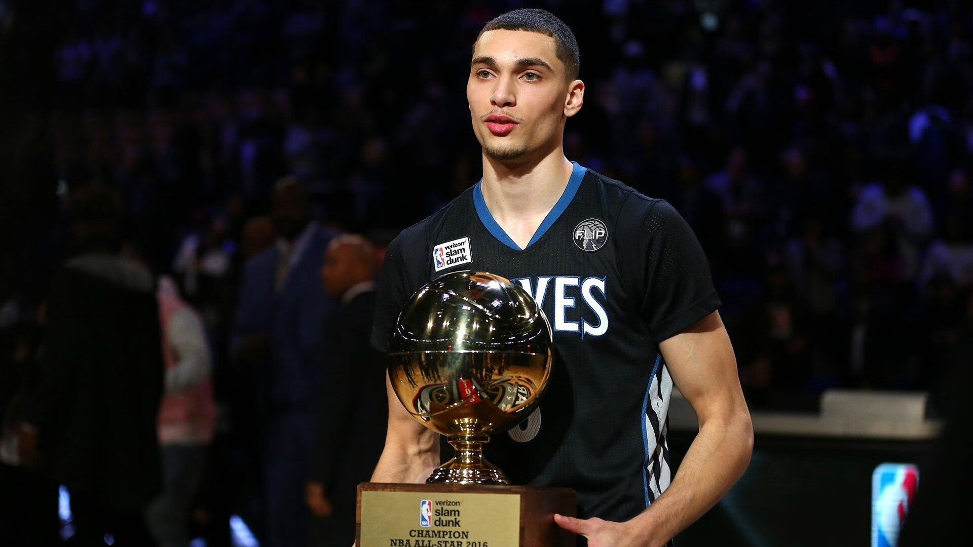 未来转会想象：不可思议的重磅签约盘点，如何获得转会签约函